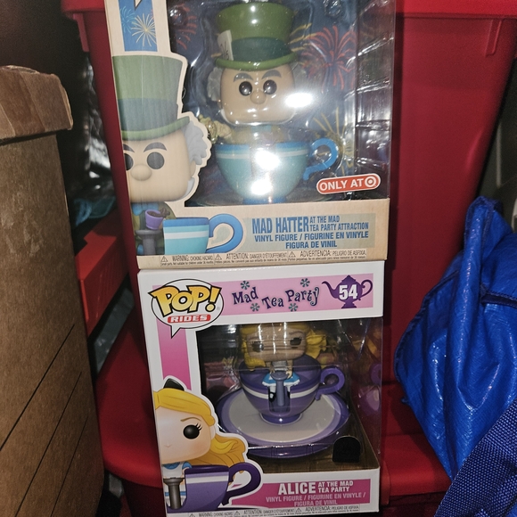 Funko Other - Funko Mad Tea Party Ride - Mad Hatter & Alice